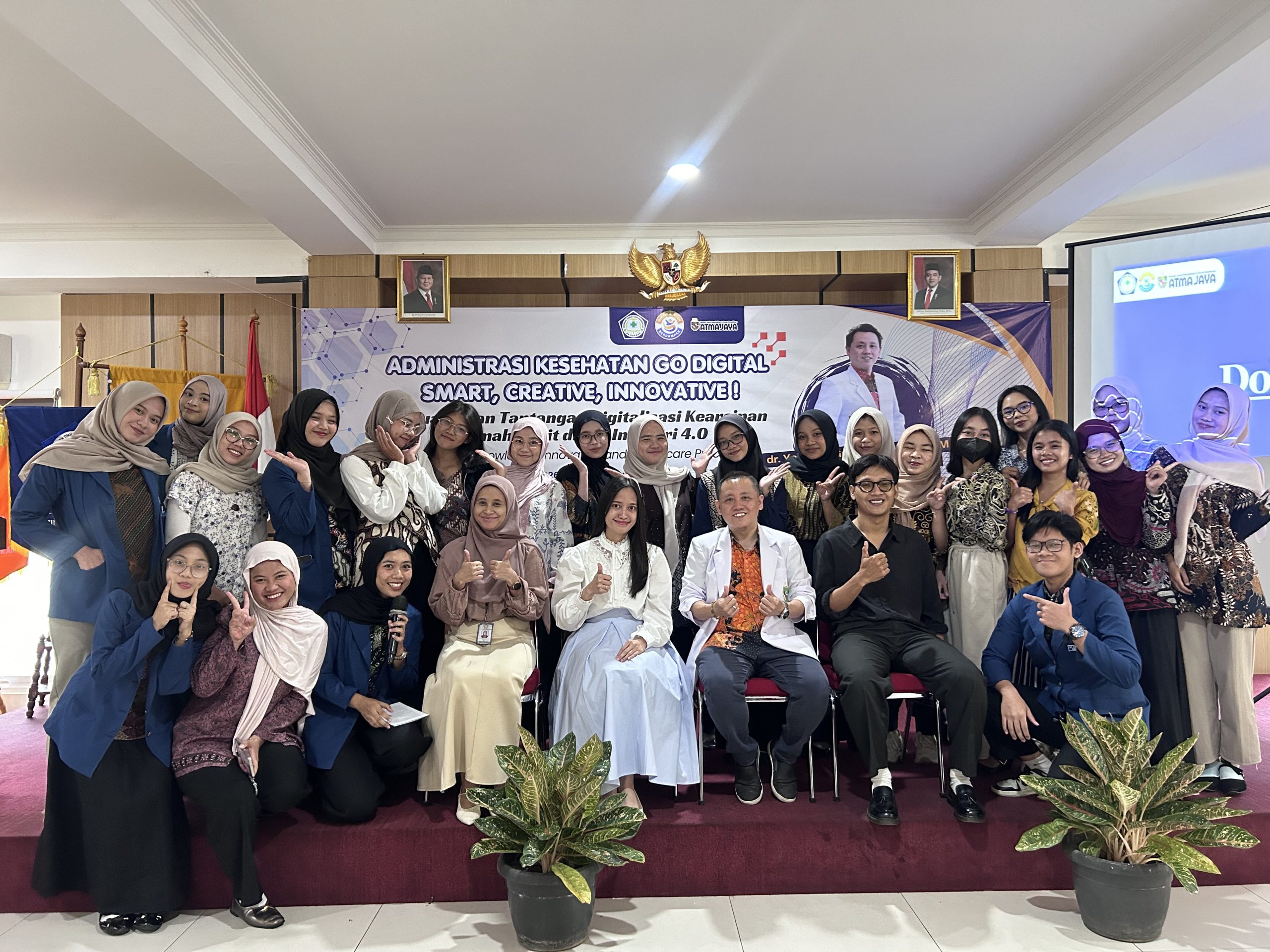 STIKES RS HUSADA GELAR SEMINAR DIGITALISASI ADMINISTRASI KESEHATAN DI ERA INDUSTRI 4.0 : Peluang dan Tantangan Digitalisasi Kearsipan Rumah Sakit